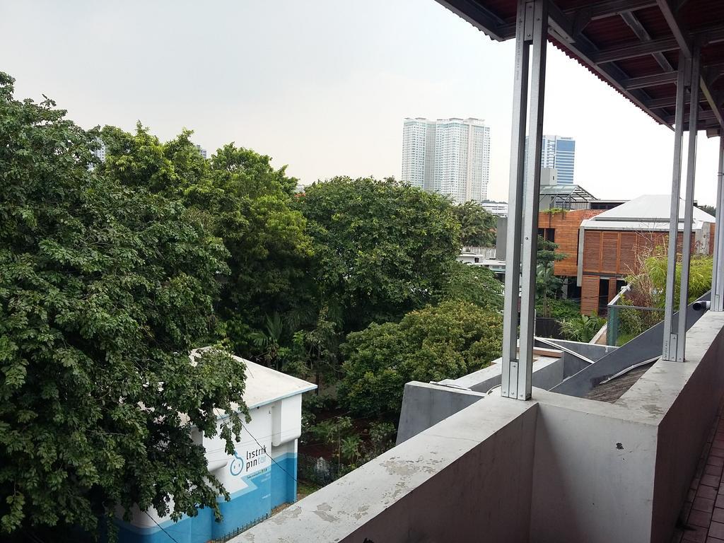 Mayestik Guest House Syariah Jakarta Exteriör bild