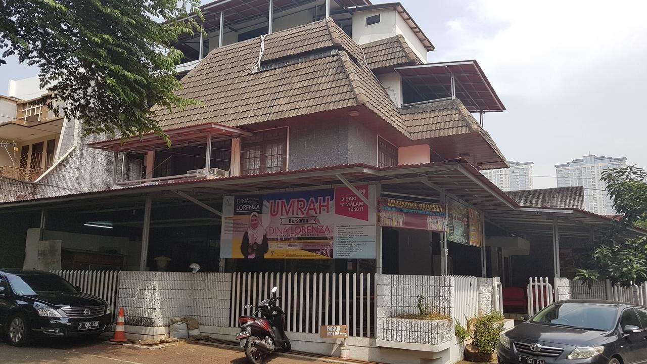 Mayestik Guest House Syariah Jakarta Exteriör bild
